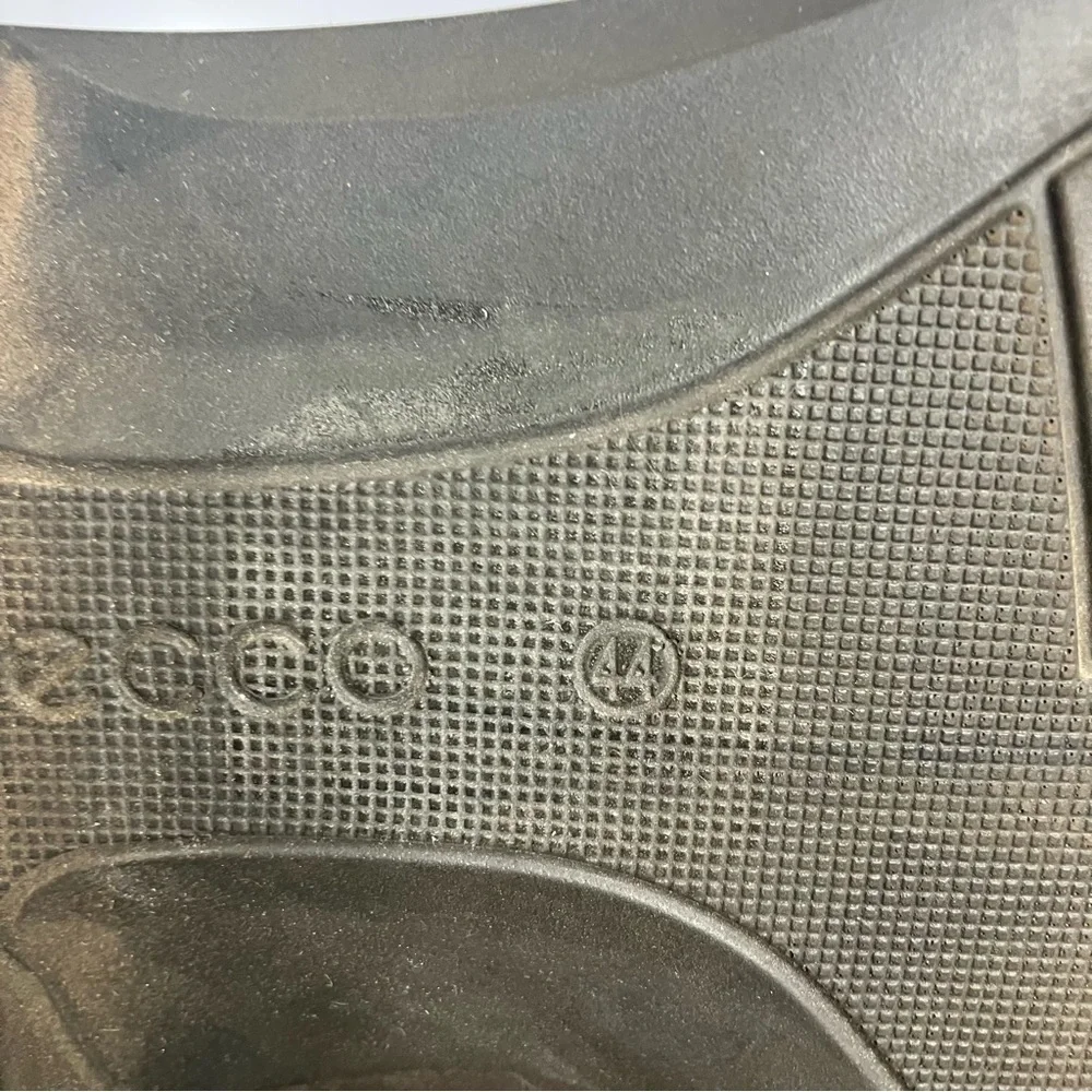 Ecco johannesburg perforated